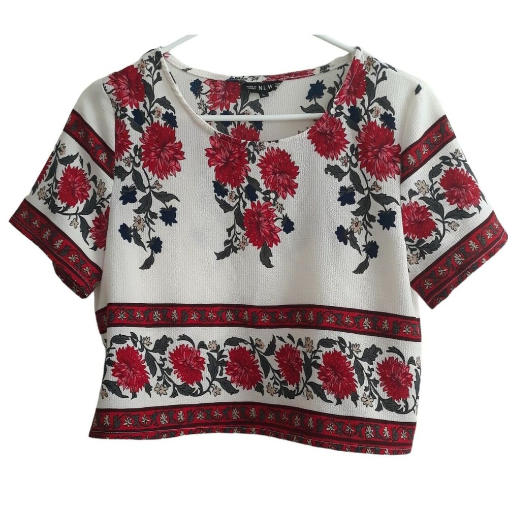 NLW Cropped Top Women Large Off White Red Roses Short Sleeves